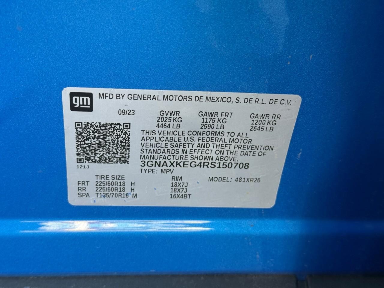 Chevrolet Equinox Vehicle Full-screen Gallery Image 16