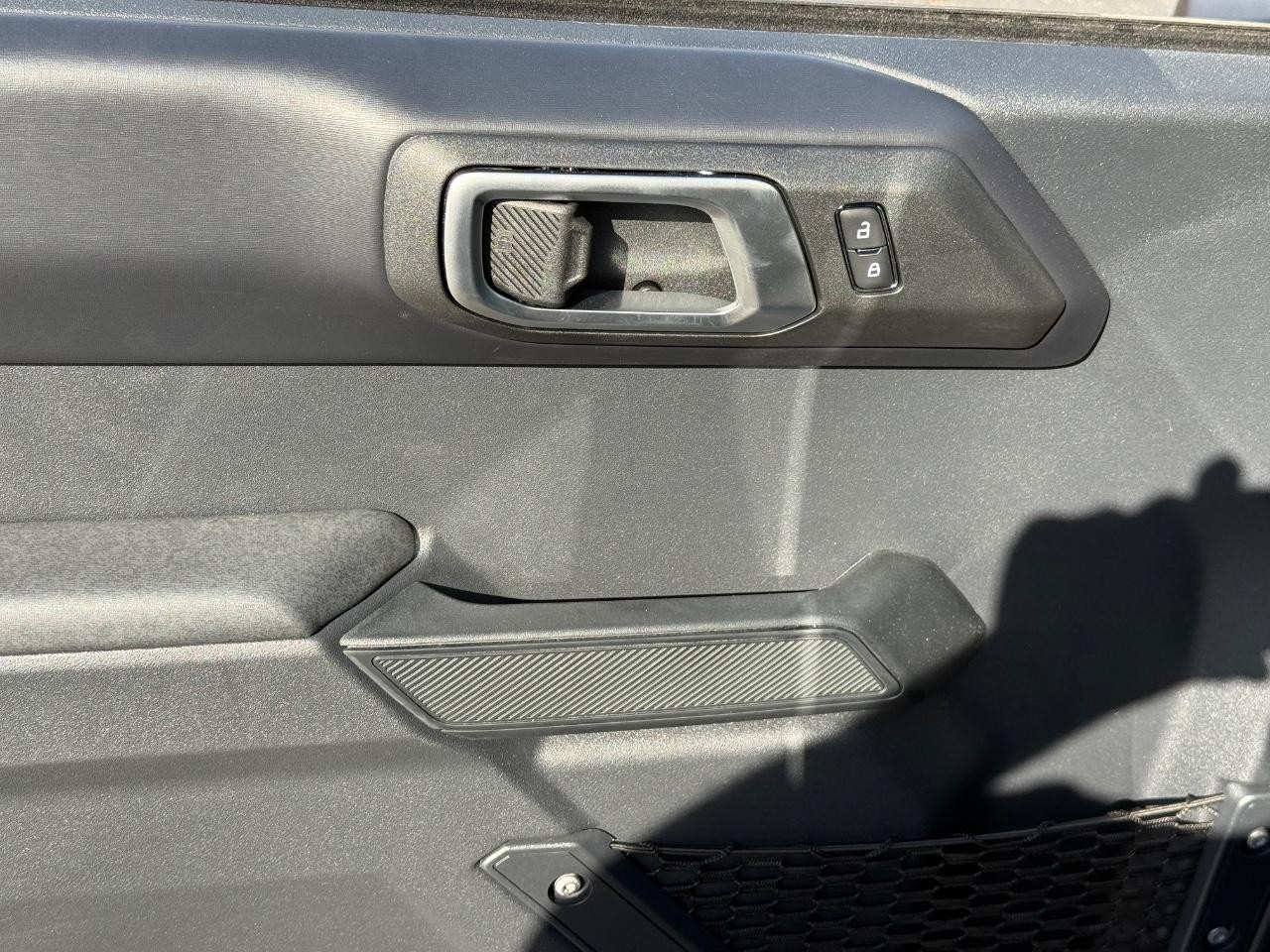 Ford Bronco Vehicle Full-screen Gallery Image 10