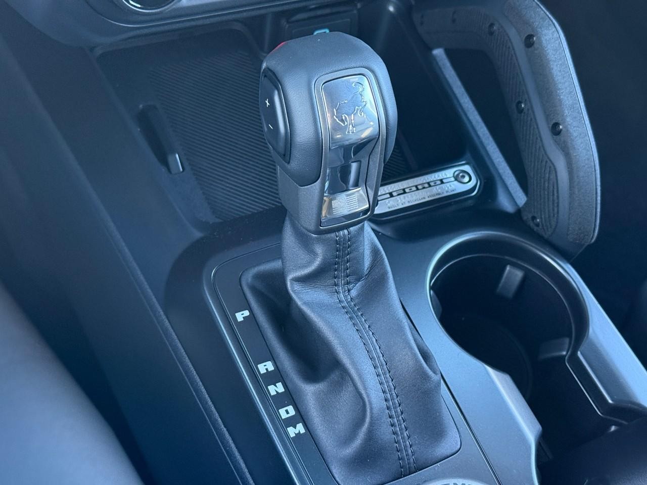 Ford Bronco Vehicle Full-screen Gallery Image 15