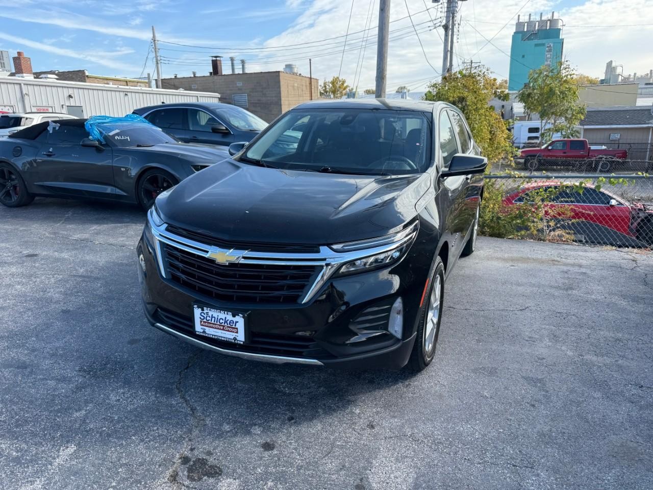 Chevrolet Equinox Vehicle Full-screen Gallery Image 03