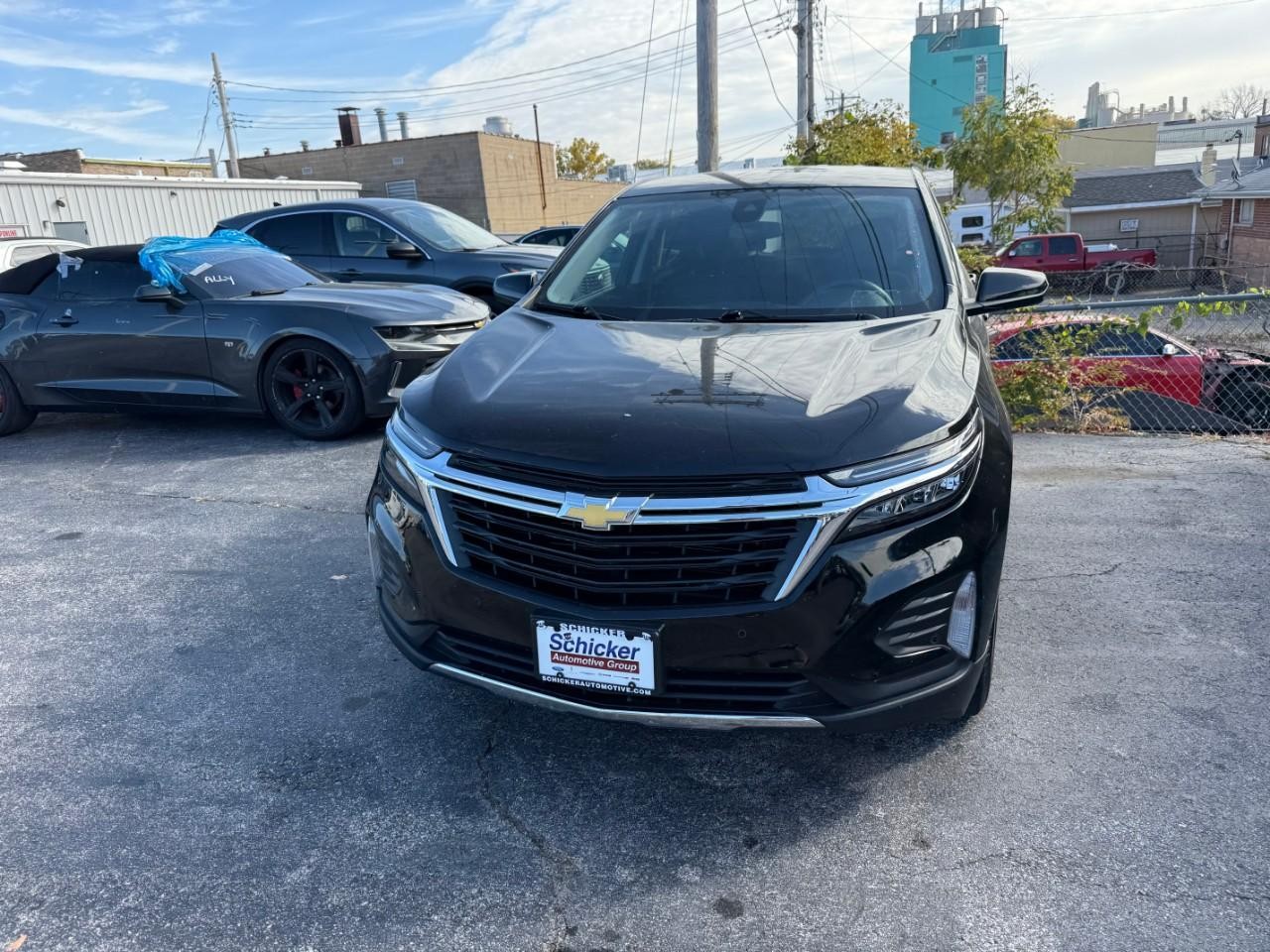 Chevrolet Equinox Vehicle Full-screen Gallery Image 04