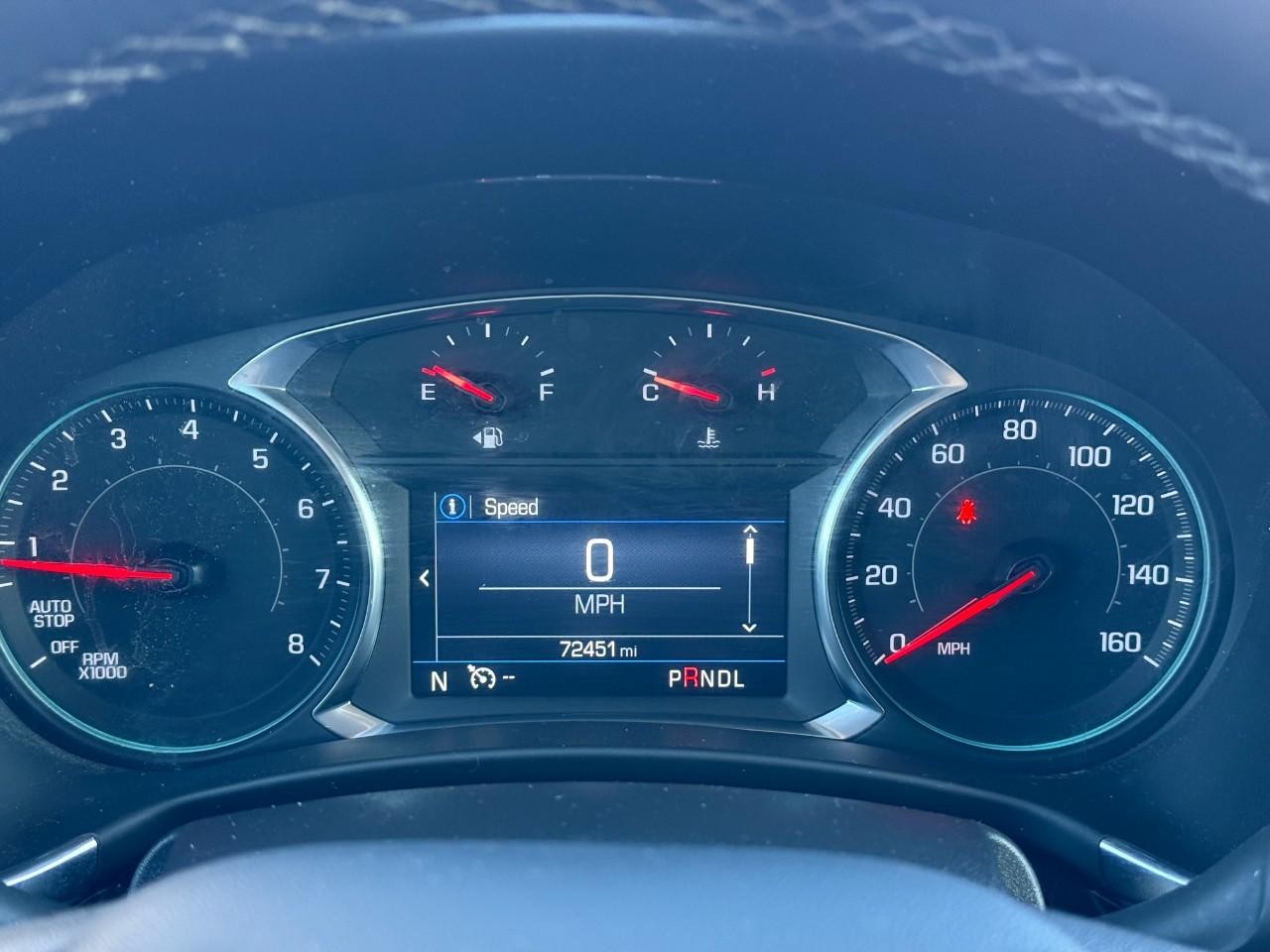 Chevrolet Equinox Vehicle Full-screen Gallery Image 17