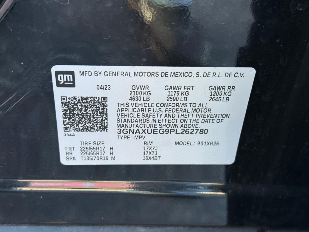 Chevrolet Equinox Vehicle Full-screen Gallery Image 18