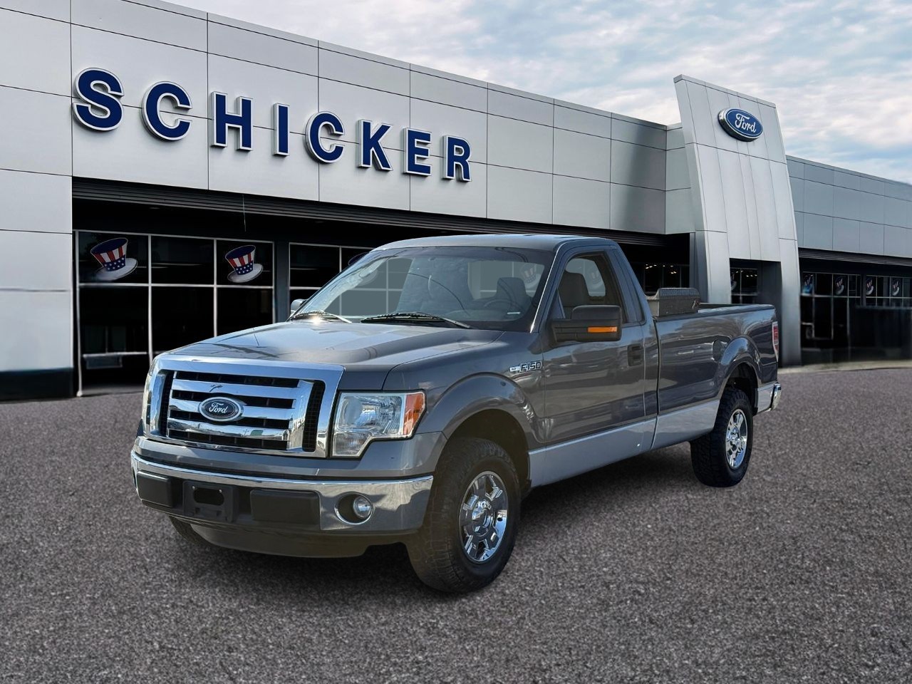 Ford F-150 Vehicle Full-screen Gallery Image 04