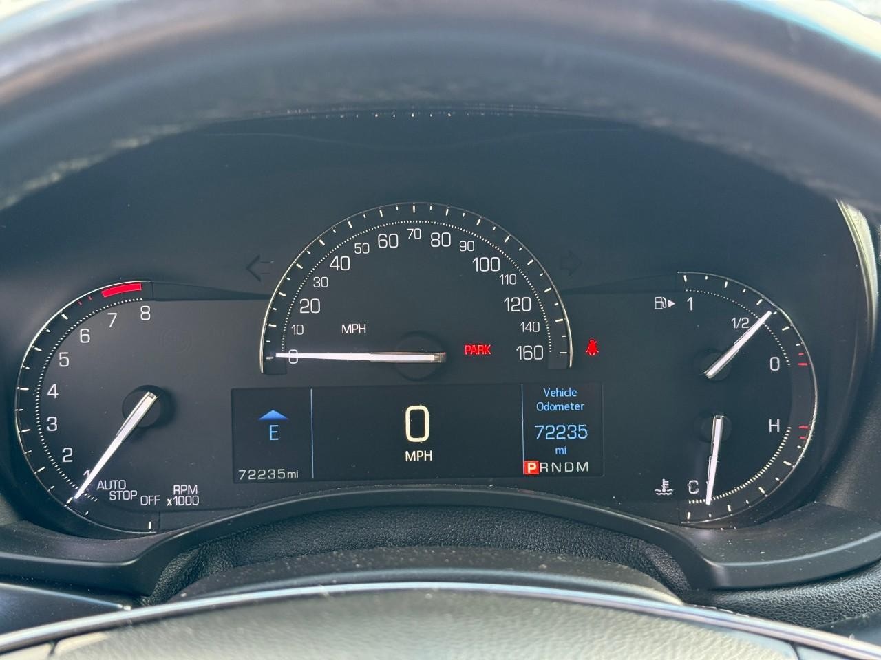 Cadillac ATS Sedan Vehicle Full-screen Gallery Image 17