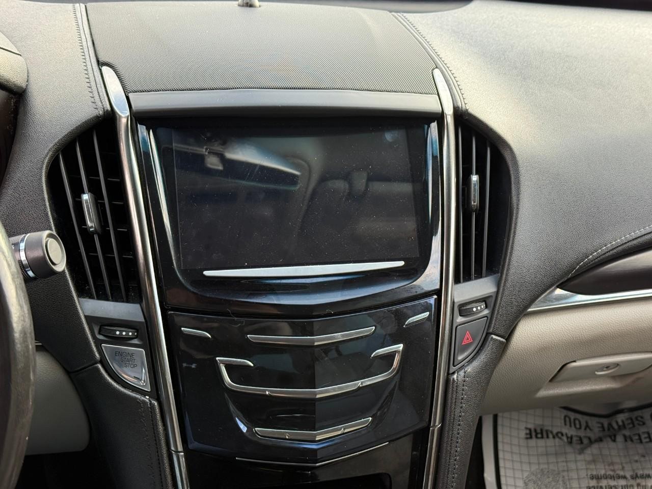 Cadillac ATS Sedan Vehicle Full-screen Gallery Image 20