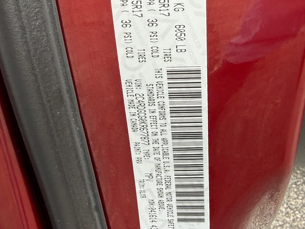 Dodge Grand Caravan Vehicle Full-screen Gallery Image 23