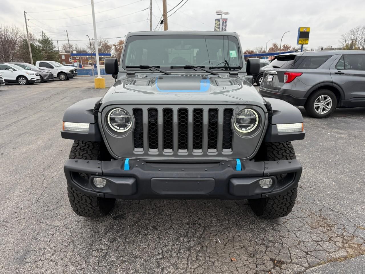 Jeep Wrangler 4xe Vehicle Full-screen Gallery Image 06