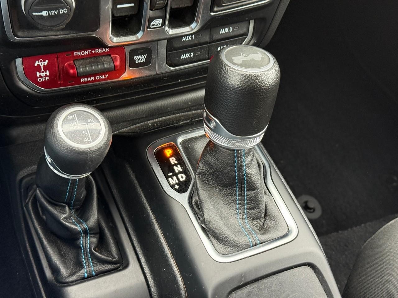 Jeep Wrangler 4xe Vehicle Full-screen Gallery Image 19