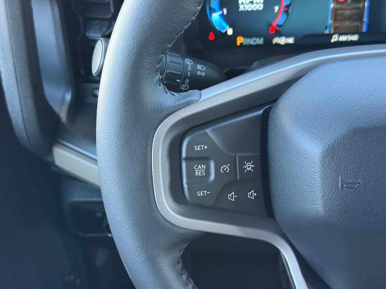 Ford Bronco Vehicle Full-screen Gallery Image 13