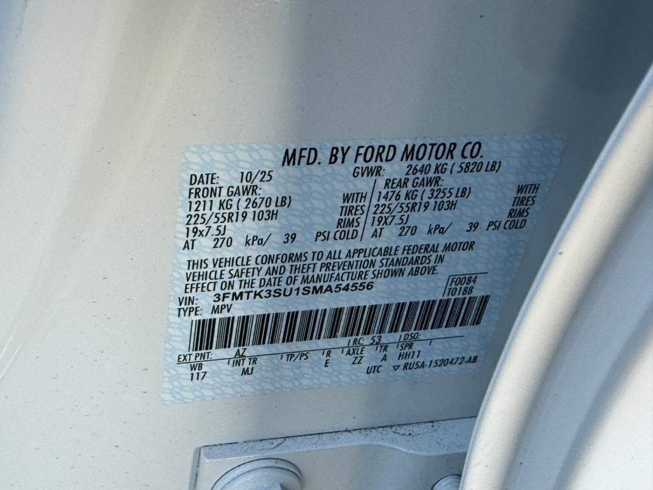 Ford Mustang Mach-E Vehicle Full-screen Gallery Image 14