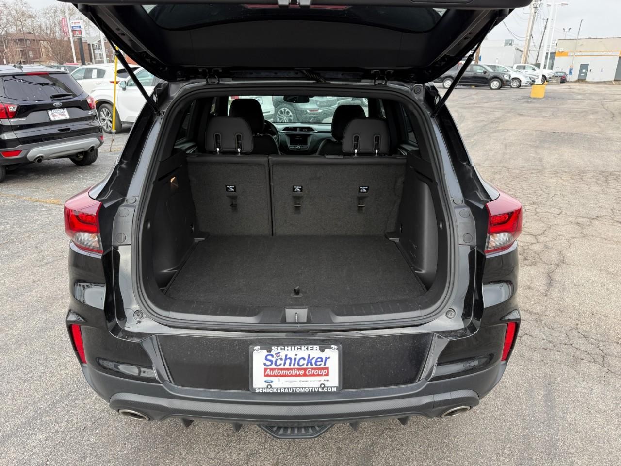 Chevrolet TrailBlazer Vehicle Full-screen Gallery Image 07