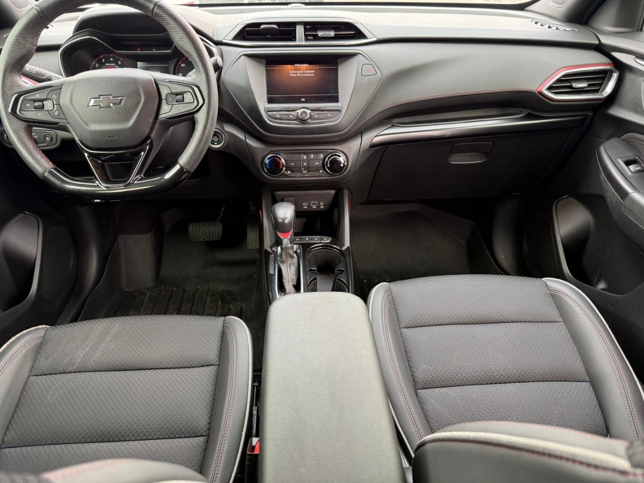 Chevrolet TrailBlazer Vehicle Full-screen Gallery Image 12