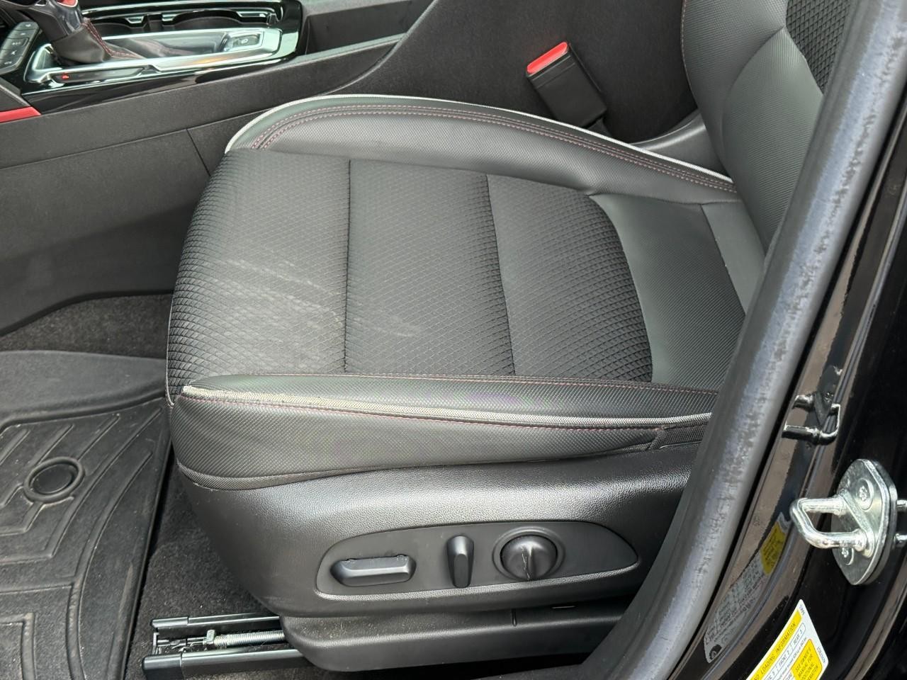 Chevrolet TrailBlazer Vehicle Full-screen Gallery Image 18