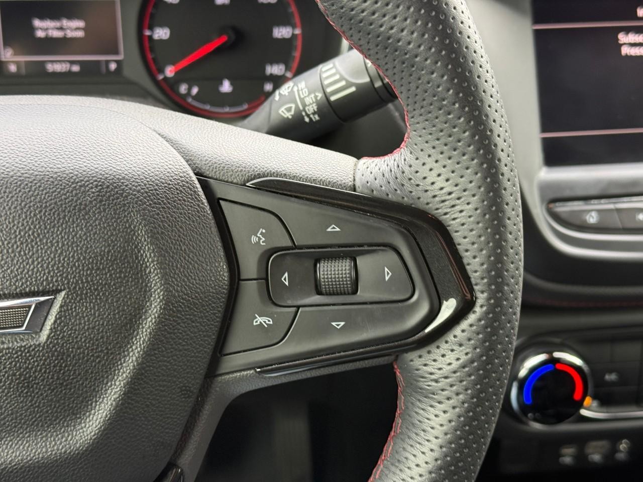 Chevrolet TrailBlazer Vehicle Full-screen Gallery Image 21