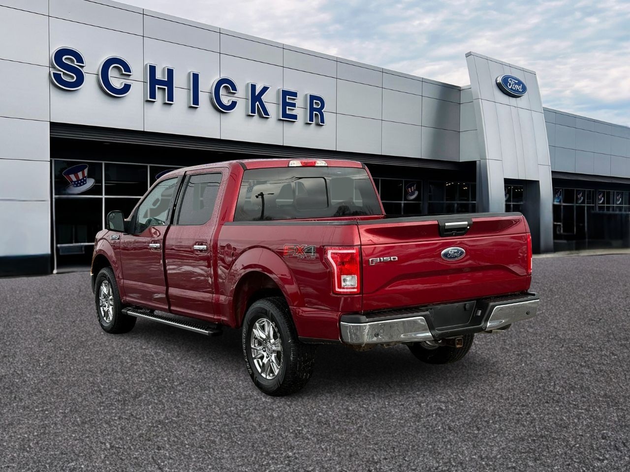 Ford F-150 Vehicle Full-screen Gallery Image 03