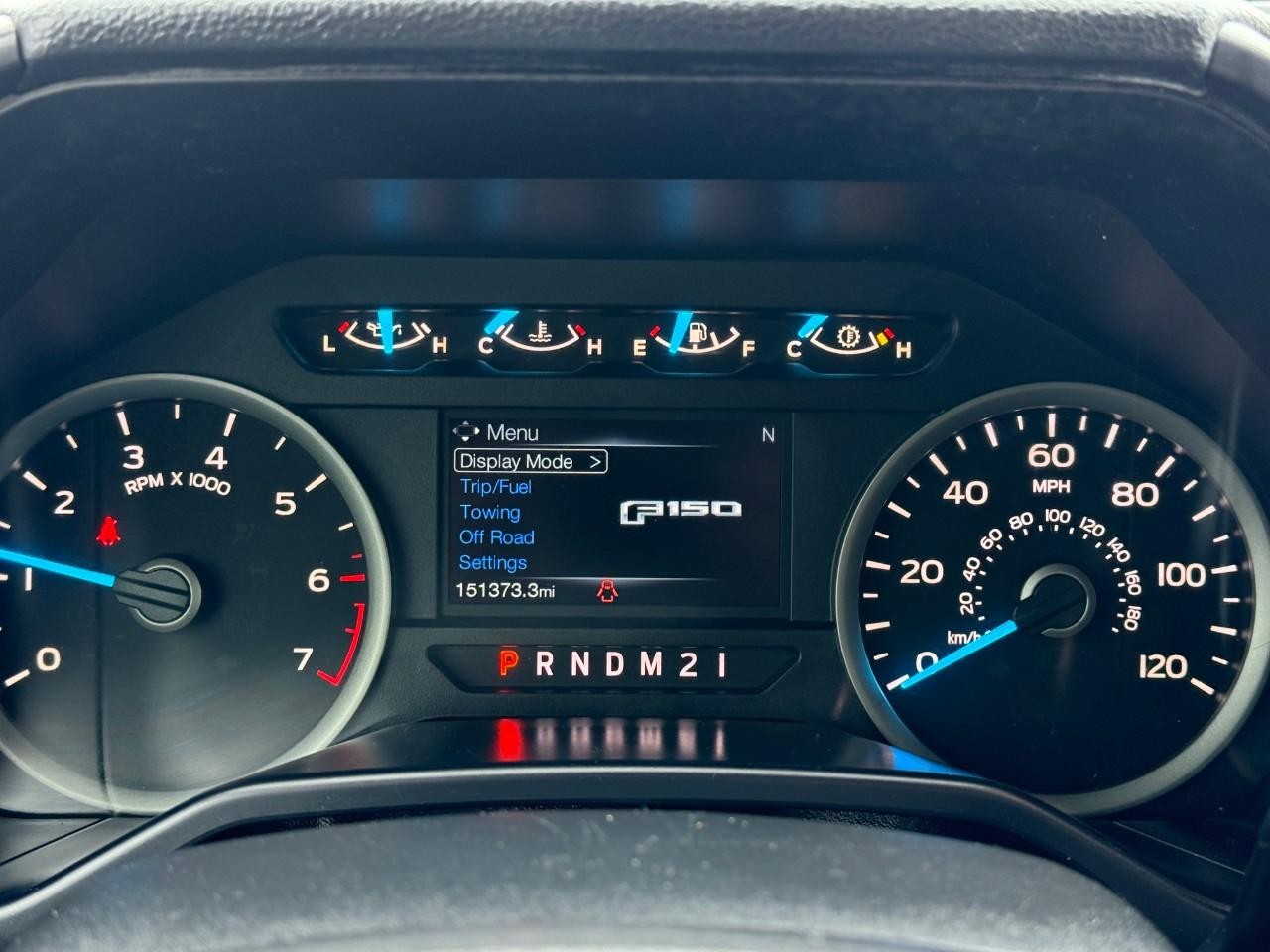 Ford F-150 Vehicle Full-screen Gallery Image 19