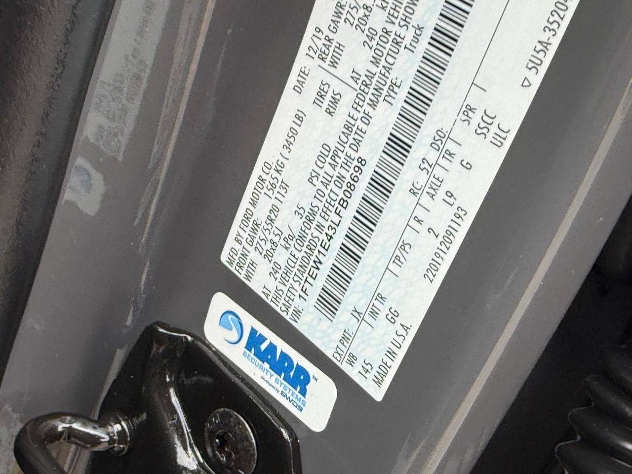 Ford F-150 Vehicle Full-screen Gallery Image 21