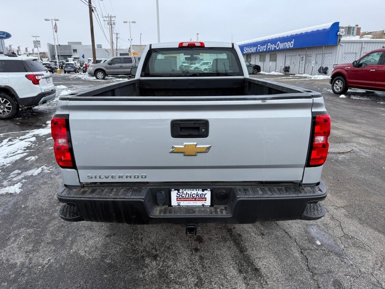 Chevrolet Silverado 1500 Vehicle Full-screen Gallery Image 06