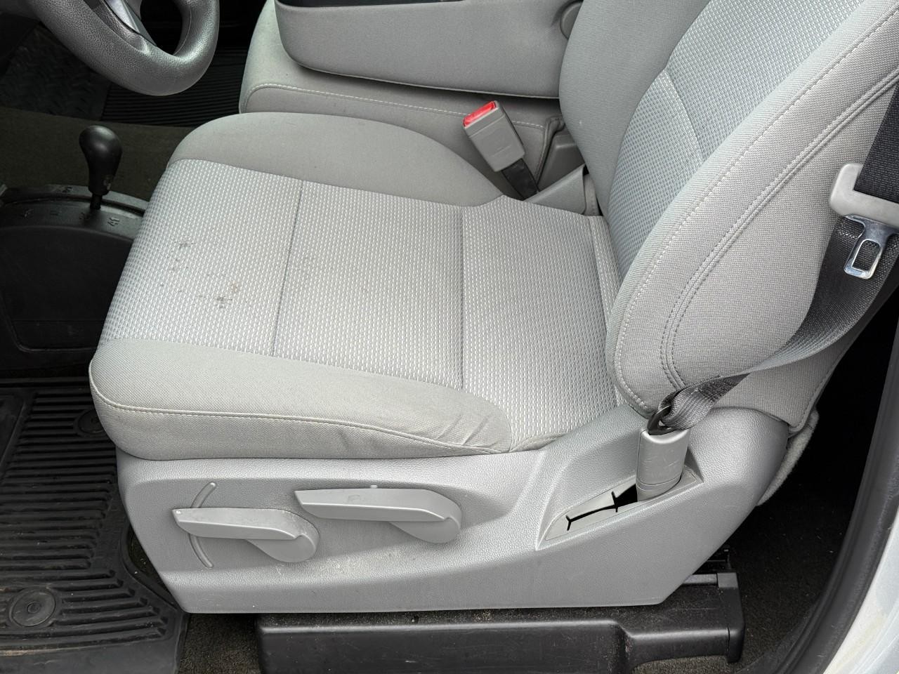 Chevrolet Silverado 1500 Vehicle Full-screen Gallery Image 08