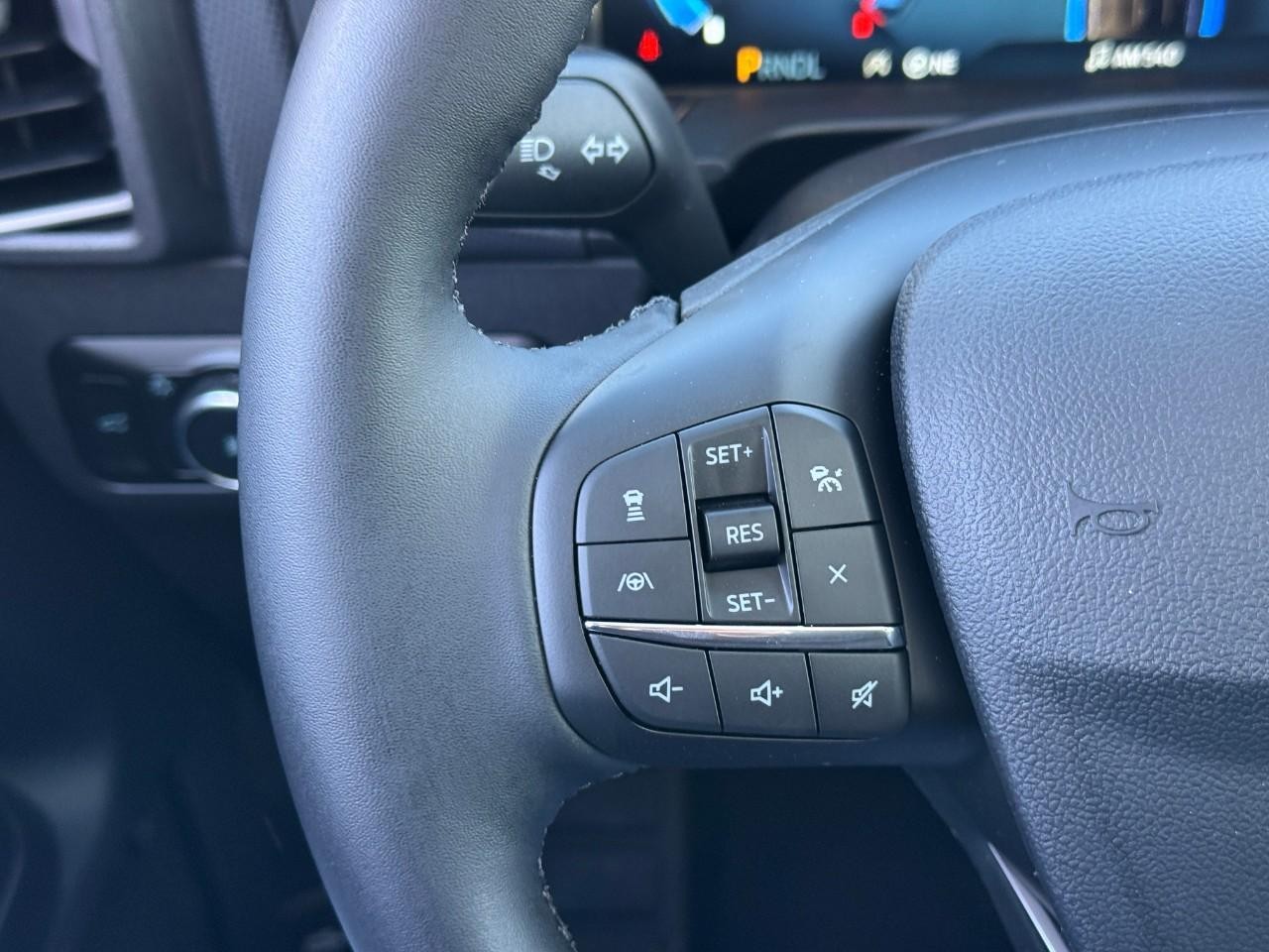 Ford Bronco Sport Vehicle Full-screen Gallery Image 14