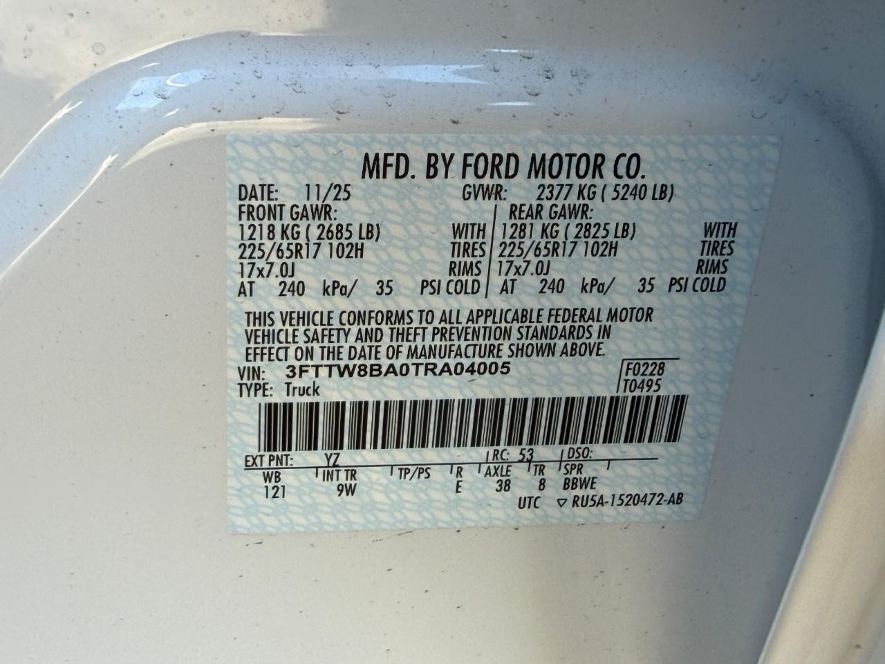 Ford Maverick Vehicle Full-screen Gallery Image 17