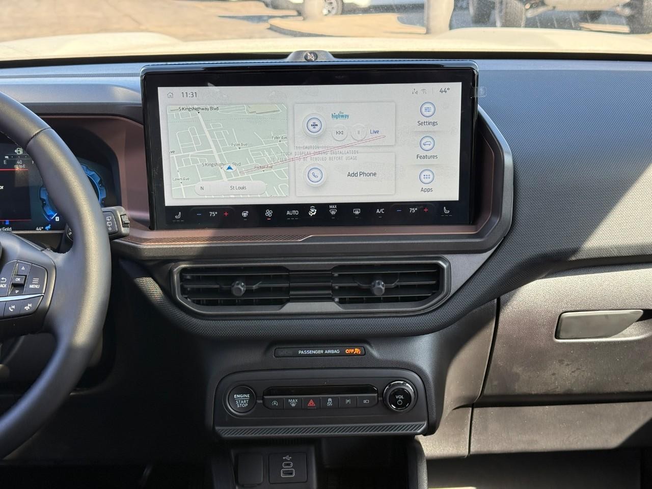 Ford Bronco Sport Vehicle Full-screen Gallery Image 08