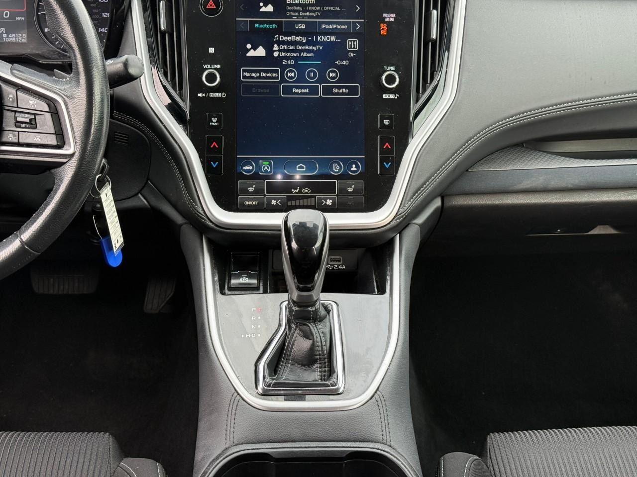 Subaru Legacy Vehicle Full-screen Gallery Image 13