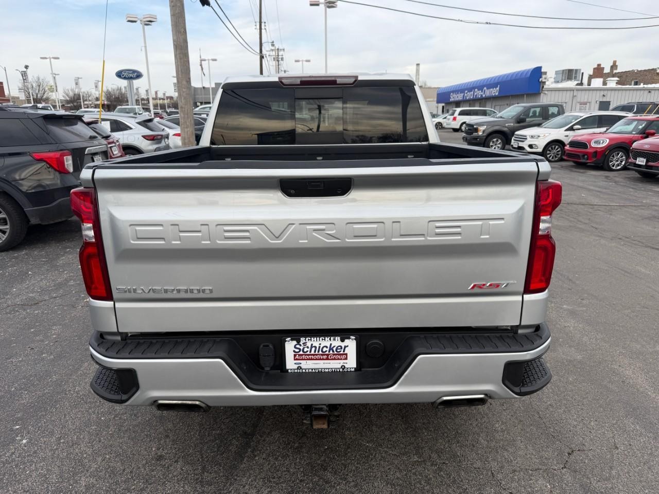 Chevrolet Silverado 1500 Vehicle Full-screen Gallery Image 08