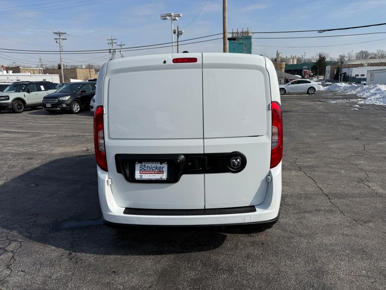 Ram ProMaster City Cargo Van Vehicle Full-screen Gallery Image 08