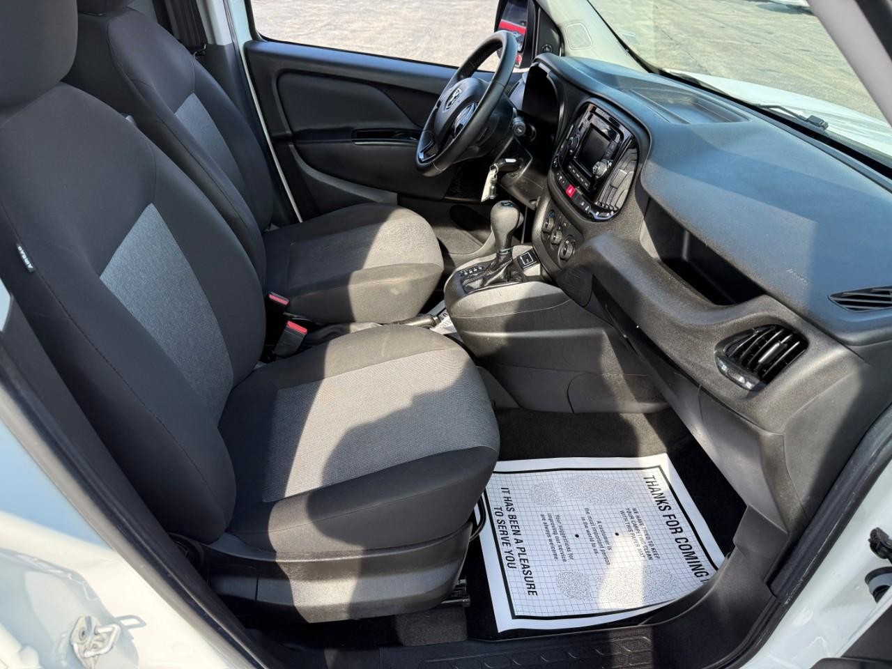 Ram ProMaster City Cargo Van Vehicle Full-screen Gallery Image 10