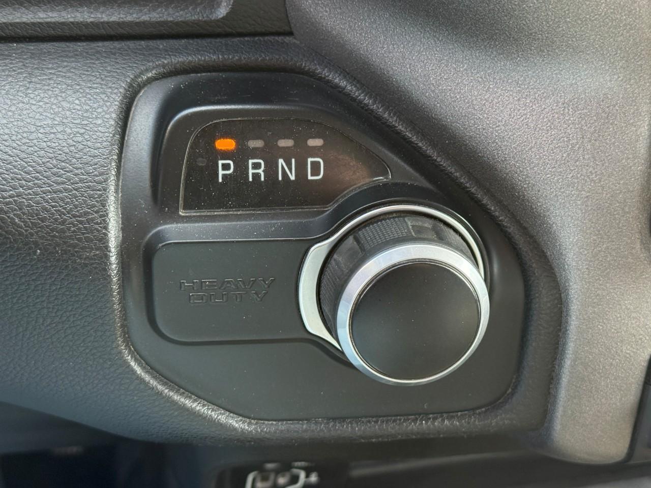 Ram 2500 Vehicle Full-screen Gallery Image 22