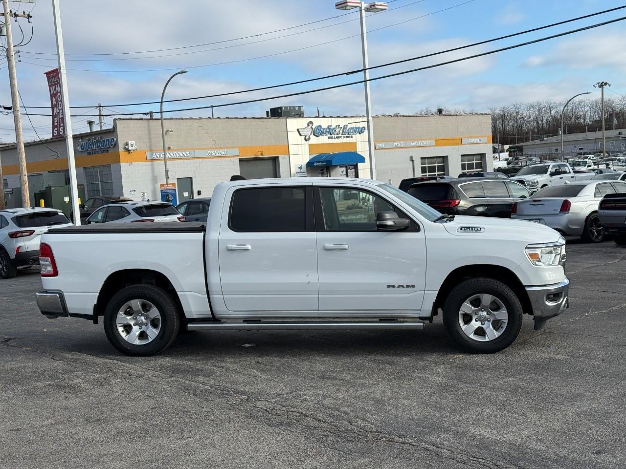 Ram 1500 Vehicle Full-screen Gallery Image 05
