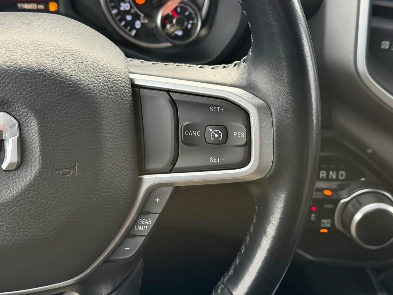 Ram 1500 Vehicle Full-screen Gallery Image 19