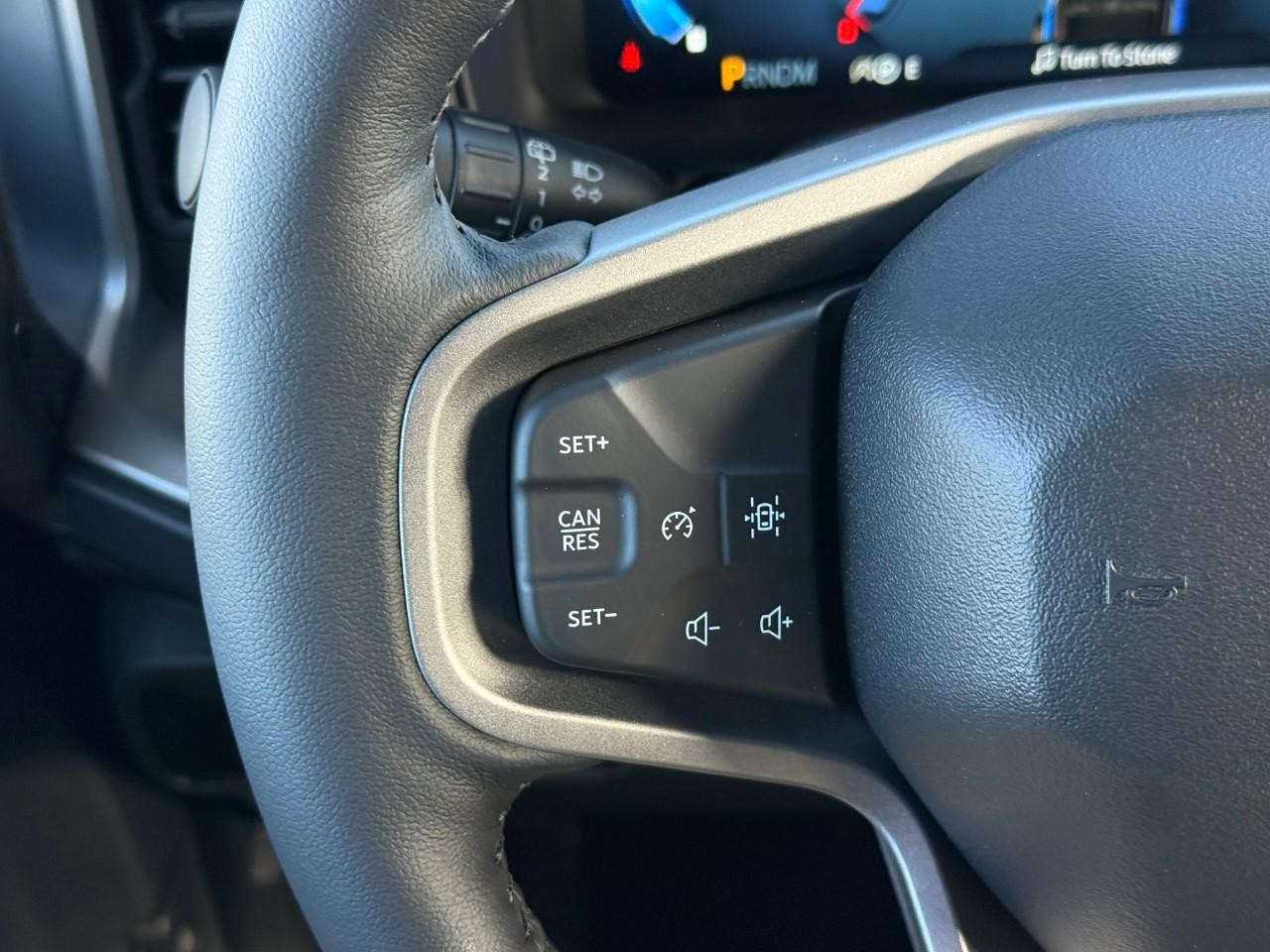 Ford Bronco Vehicle Full-screen Gallery Image 13