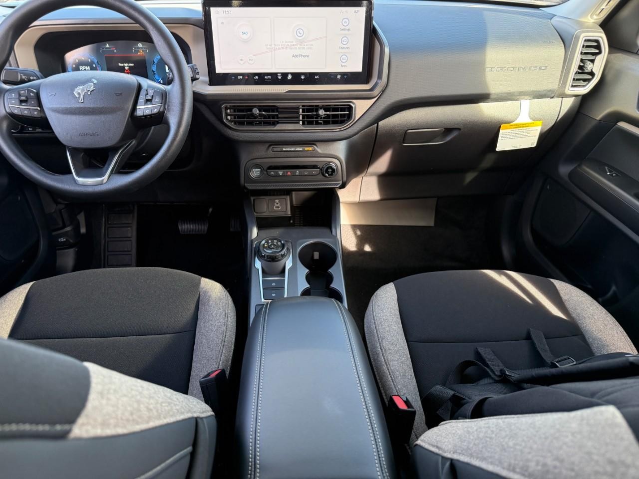 Ford Bronco Sport Vehicle Full-screen Gallery Image 07