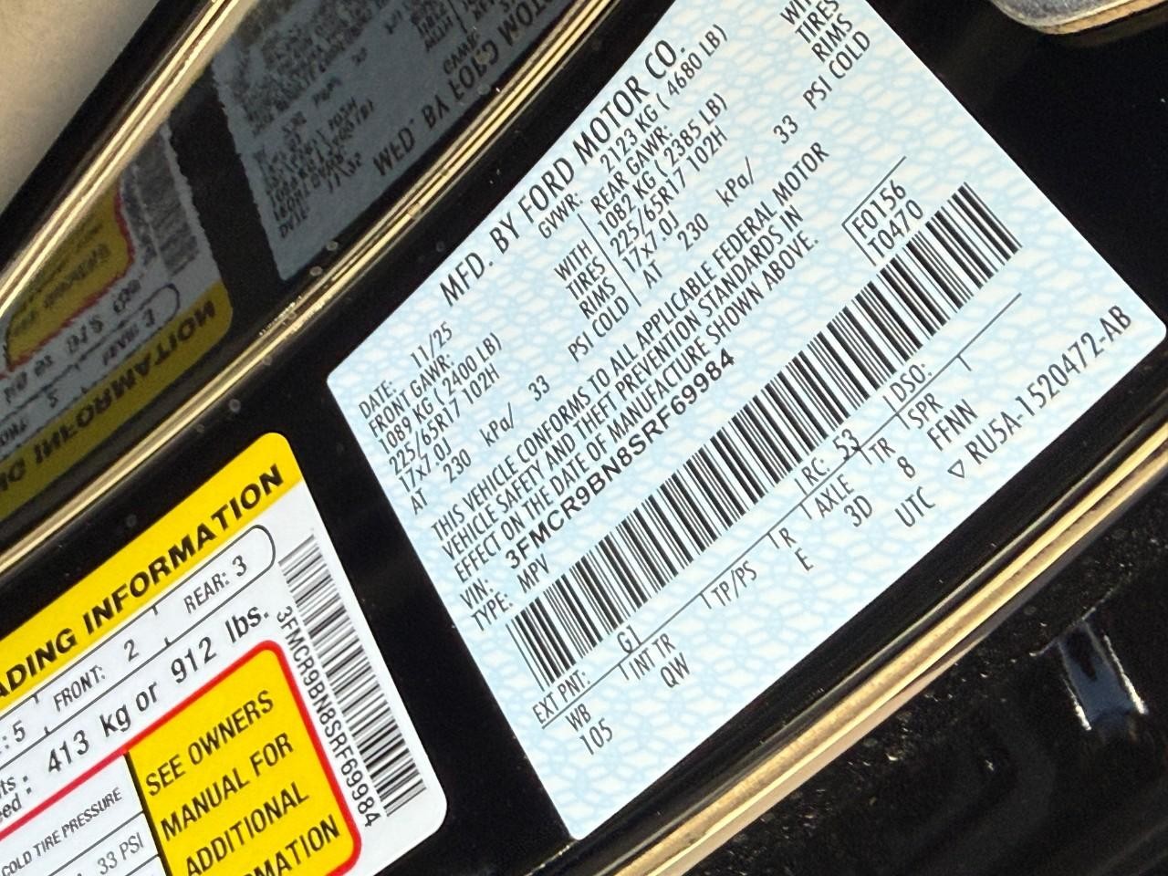 Ford Bronco Sport Vehicle Full-screen Gallery Image 18