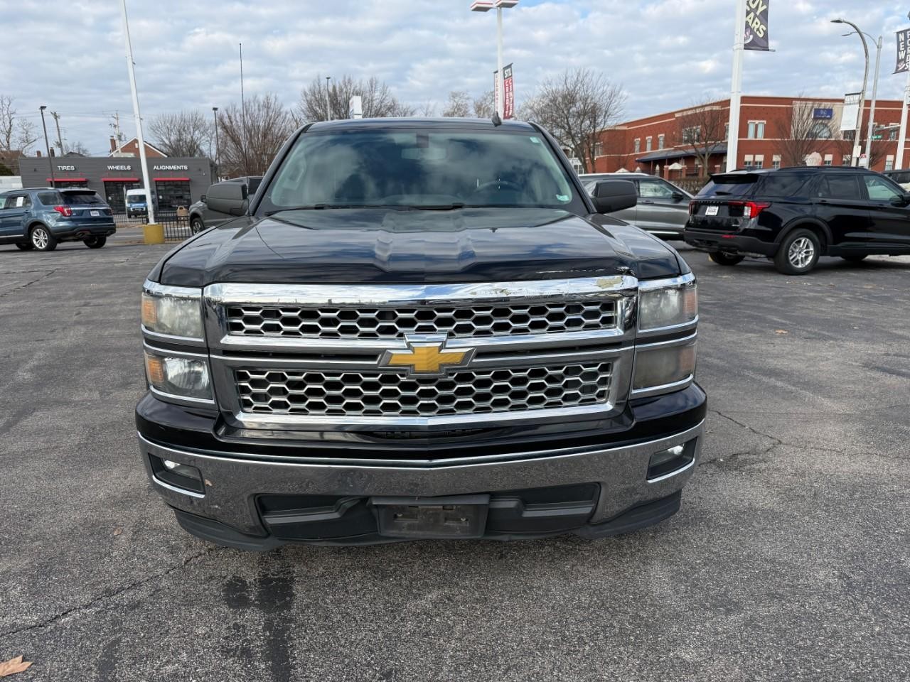 Chevrolet Silverado 1500 Vehicle Full-screen Gallery Image 08