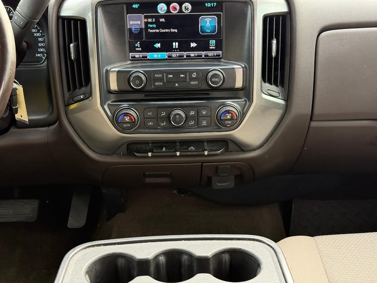 Chevrolet Silverado 1500 Vehicle Full-screen Gallery Image 13