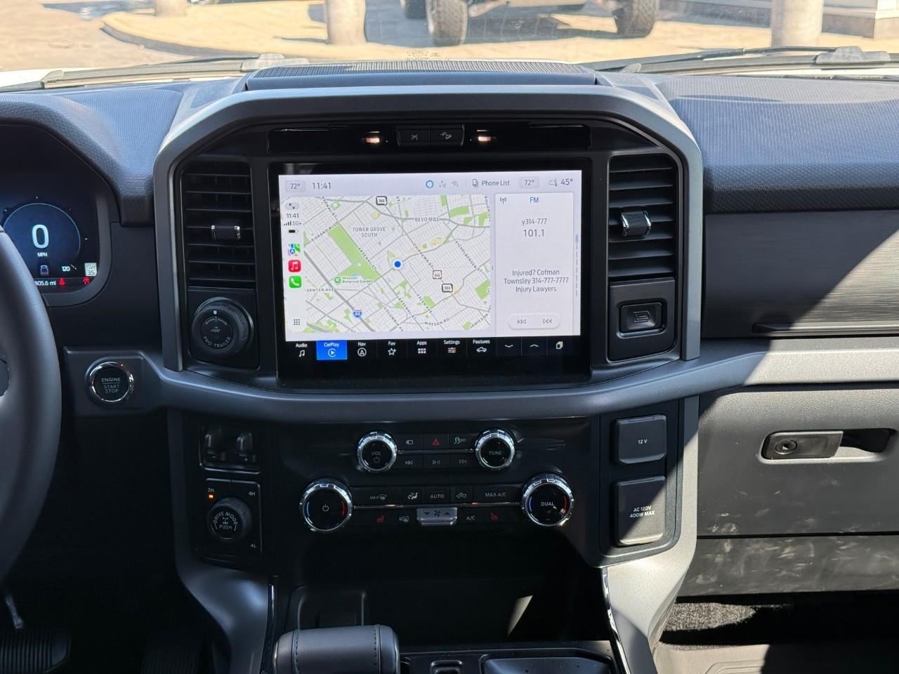 Ford F-150 Vehicle Full-screen Gallery Image 08