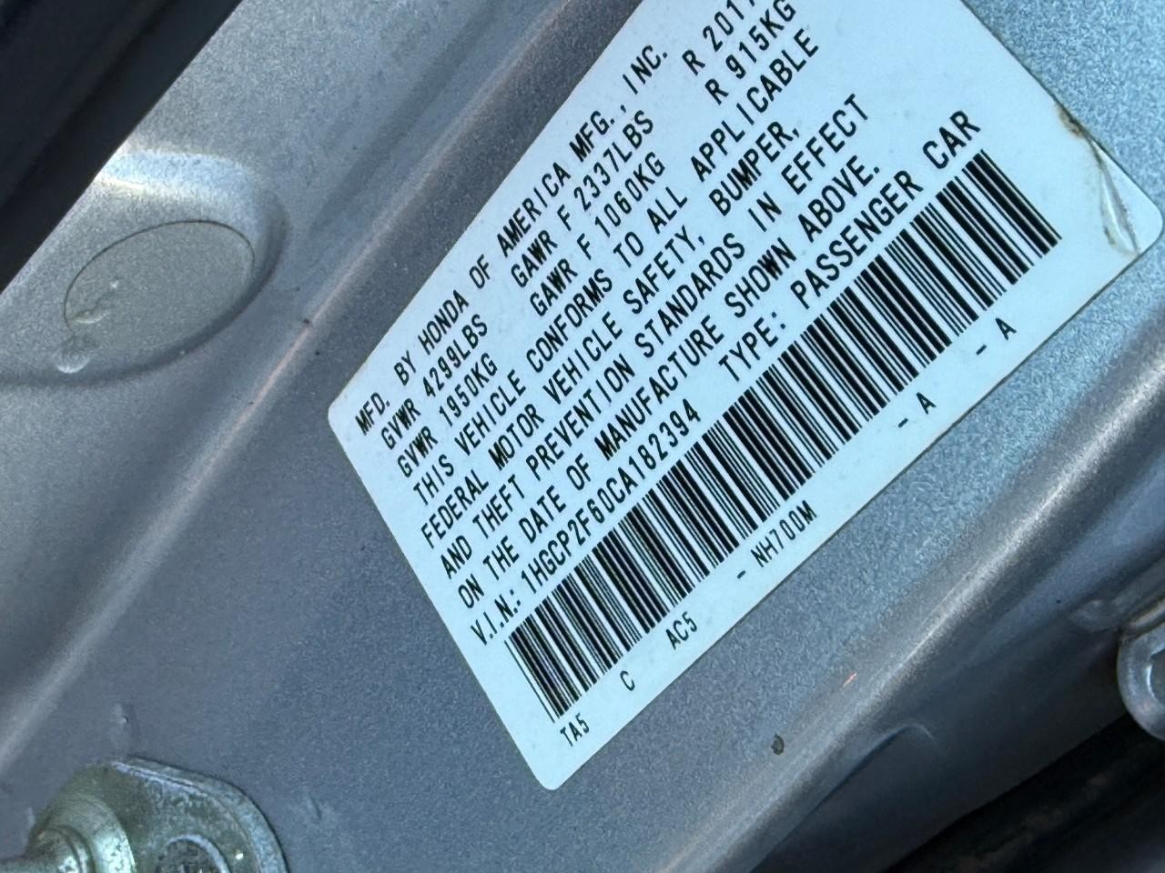 Honda Accord Sedan Vehicle Full-screen Gallery Image 23