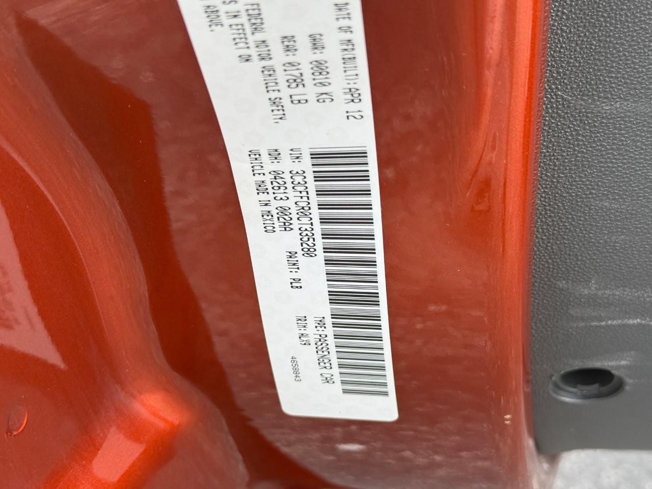 FIAT 500 Vehicle Full-screen Gallery Image 20