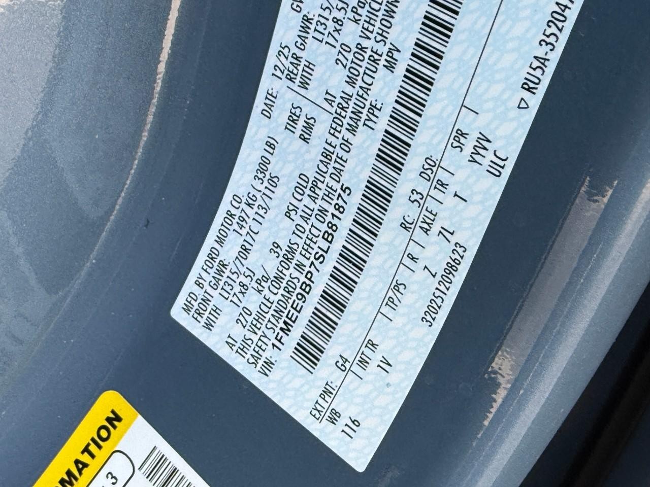 Ford Bronco Vehicle Full-screen Gallery Image 17