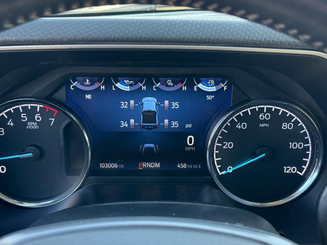 Ford F-150 Vehicle Full-screen Gallery Image 19