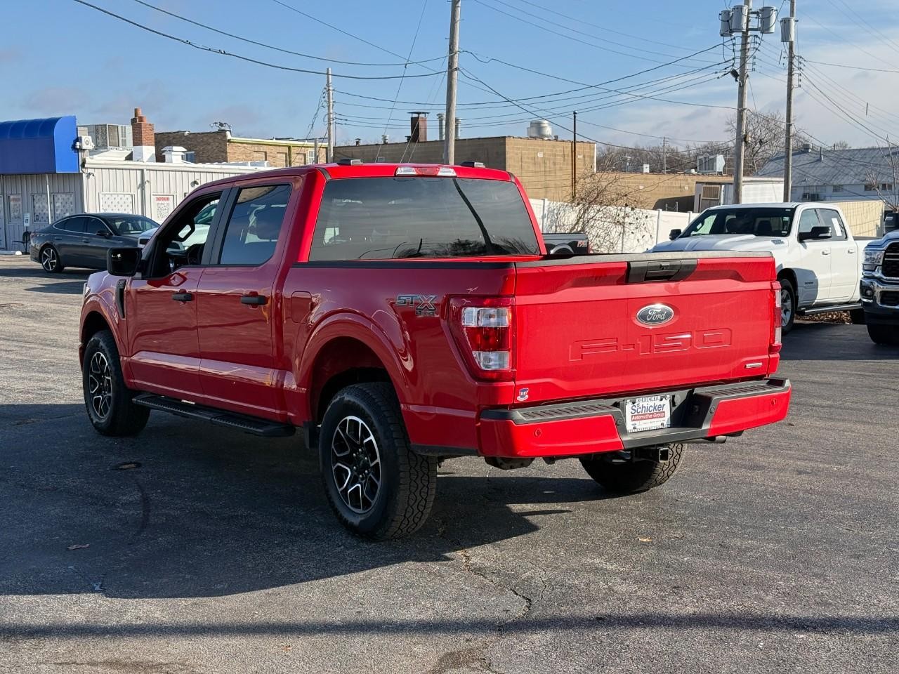 Ford F-150 Vehicle Full-screen Gallery Image 06