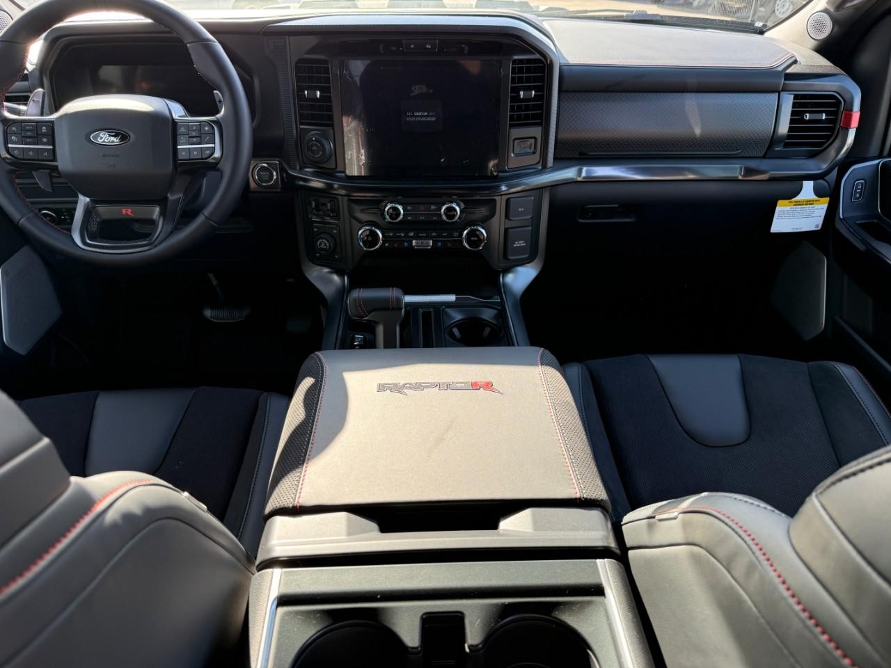 Ford F-150 Vehicle Full-screen Gallery Image 06