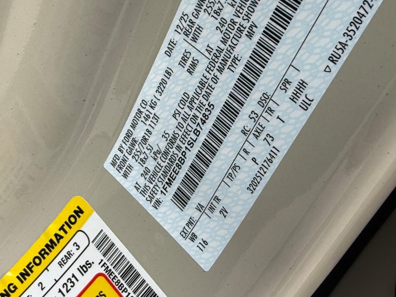 Ford Bronco Vehicle Full-screen Gallery Image 18