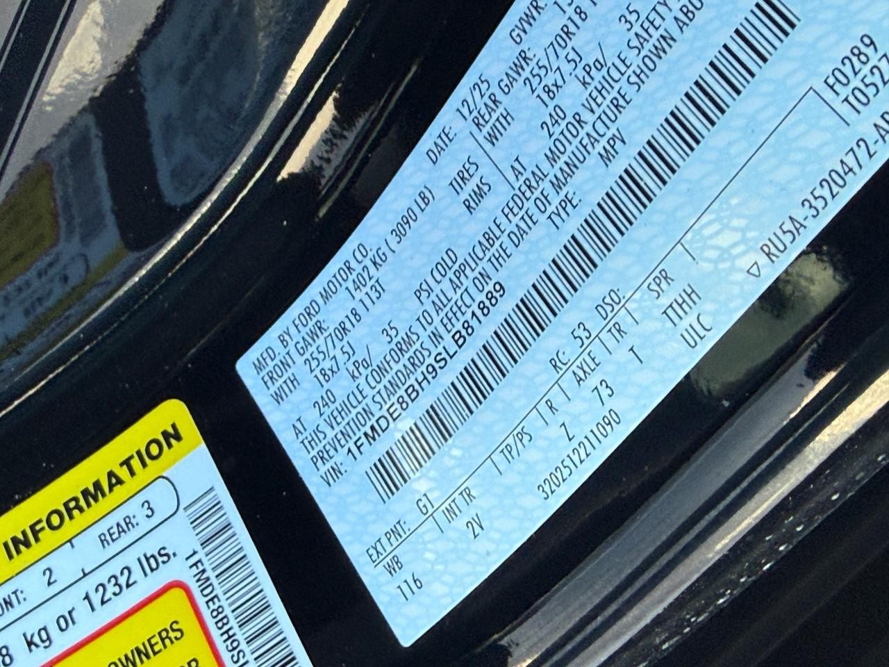 Ford Bronco Vehicle Full-screen Gallery Image 18