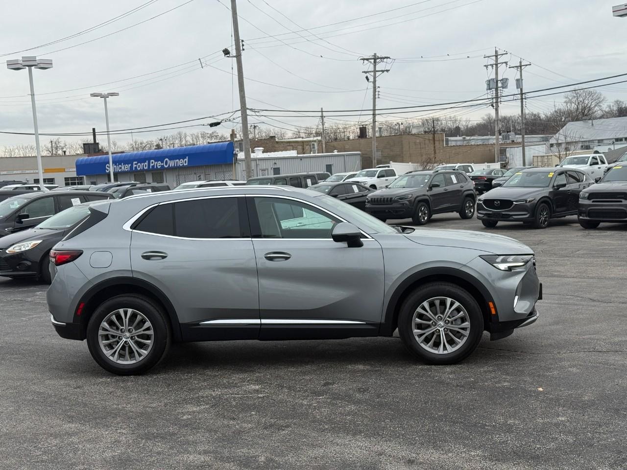 Buick Envision Vehicle Full-screen Gallery Image 05