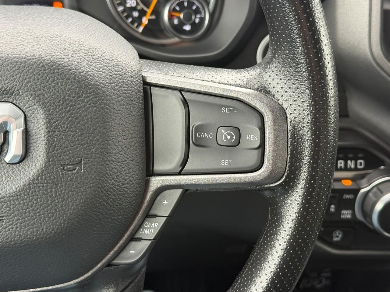 Ram 1500 Vehicle Full-screen Gallery Image 19
